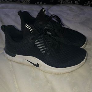 Nike Womens Black Running Shoes